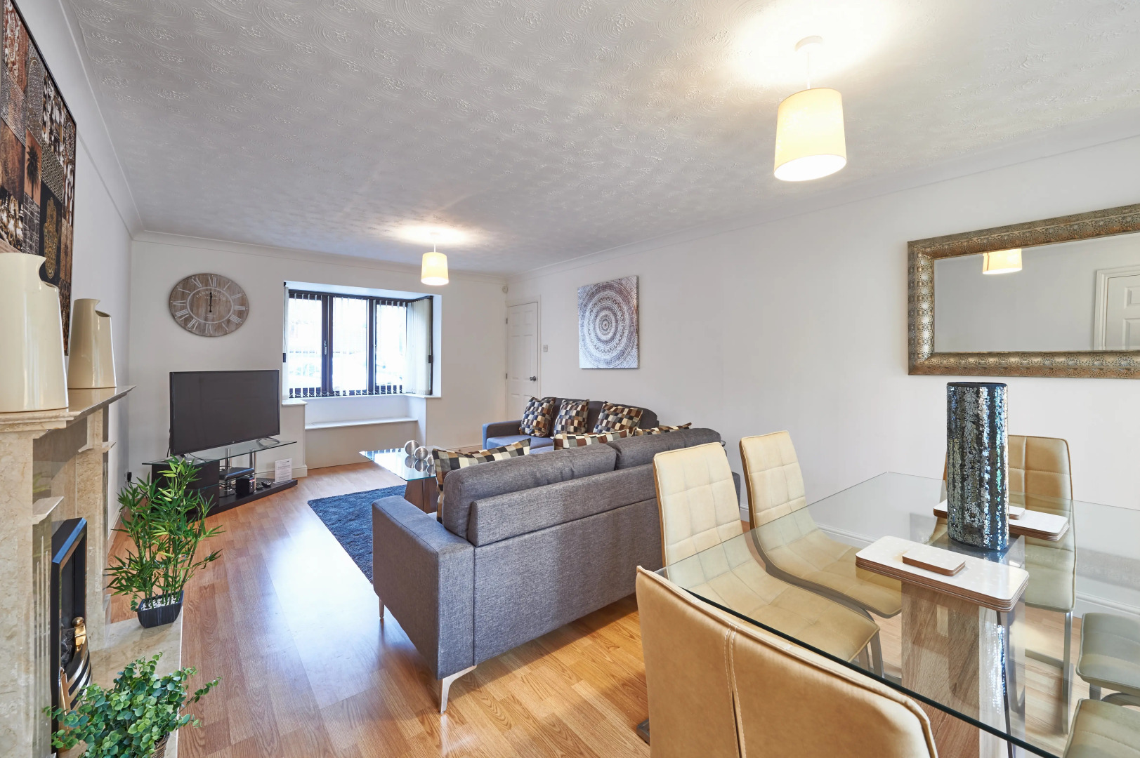 Гостевой Дом Furzton Serviced Houses - Shortstay MK