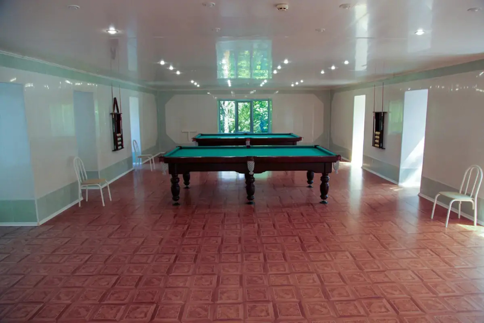 Курортный отель Ателика Сокол