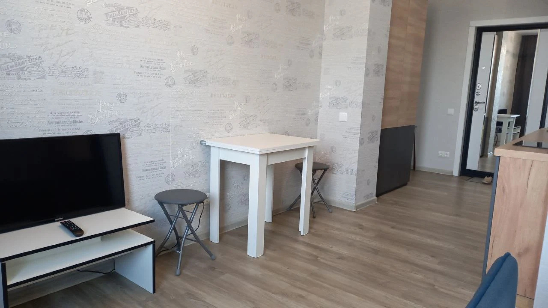 Апартаменты Color