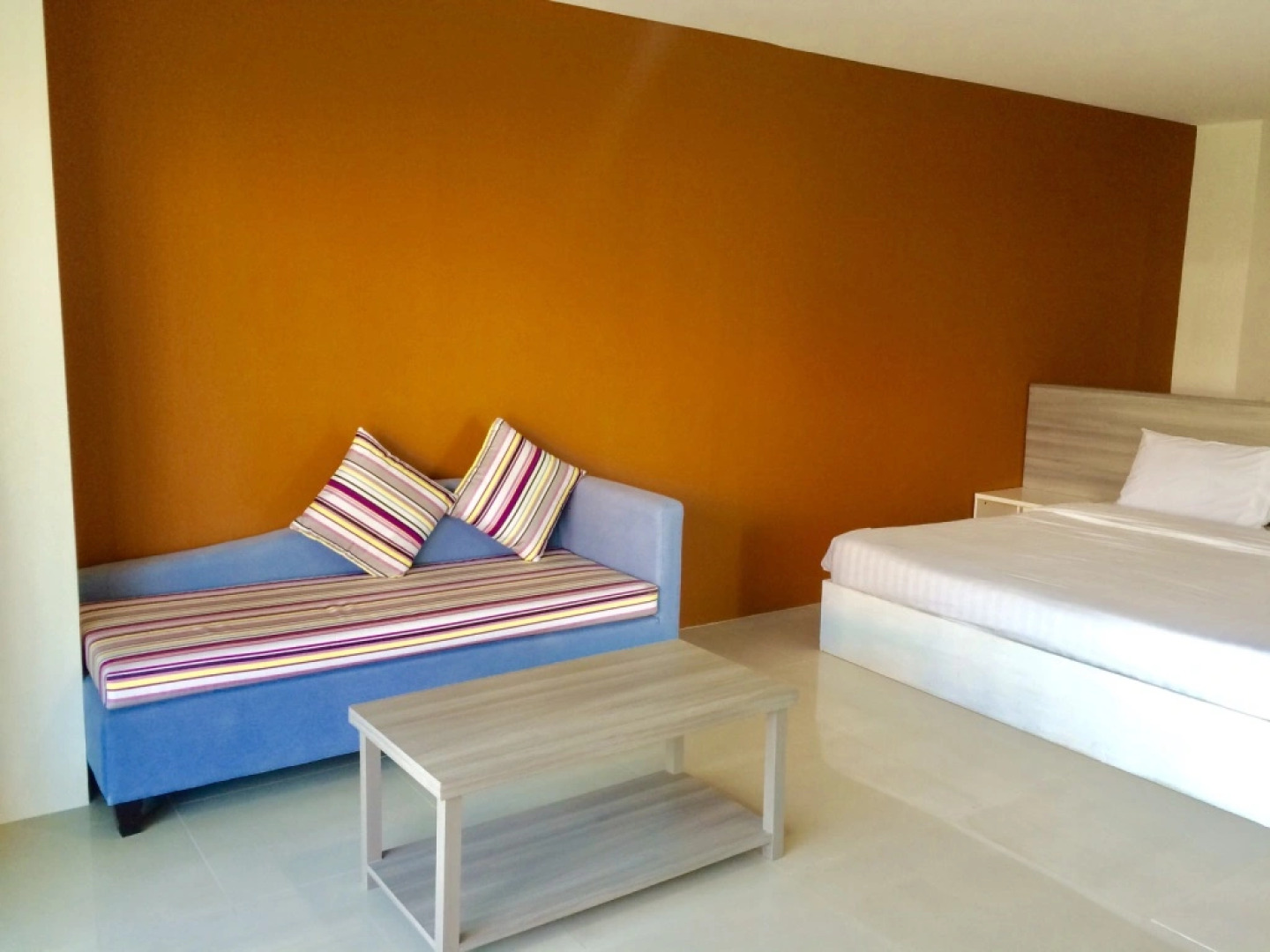 Апартаменты R-Con Wongamat