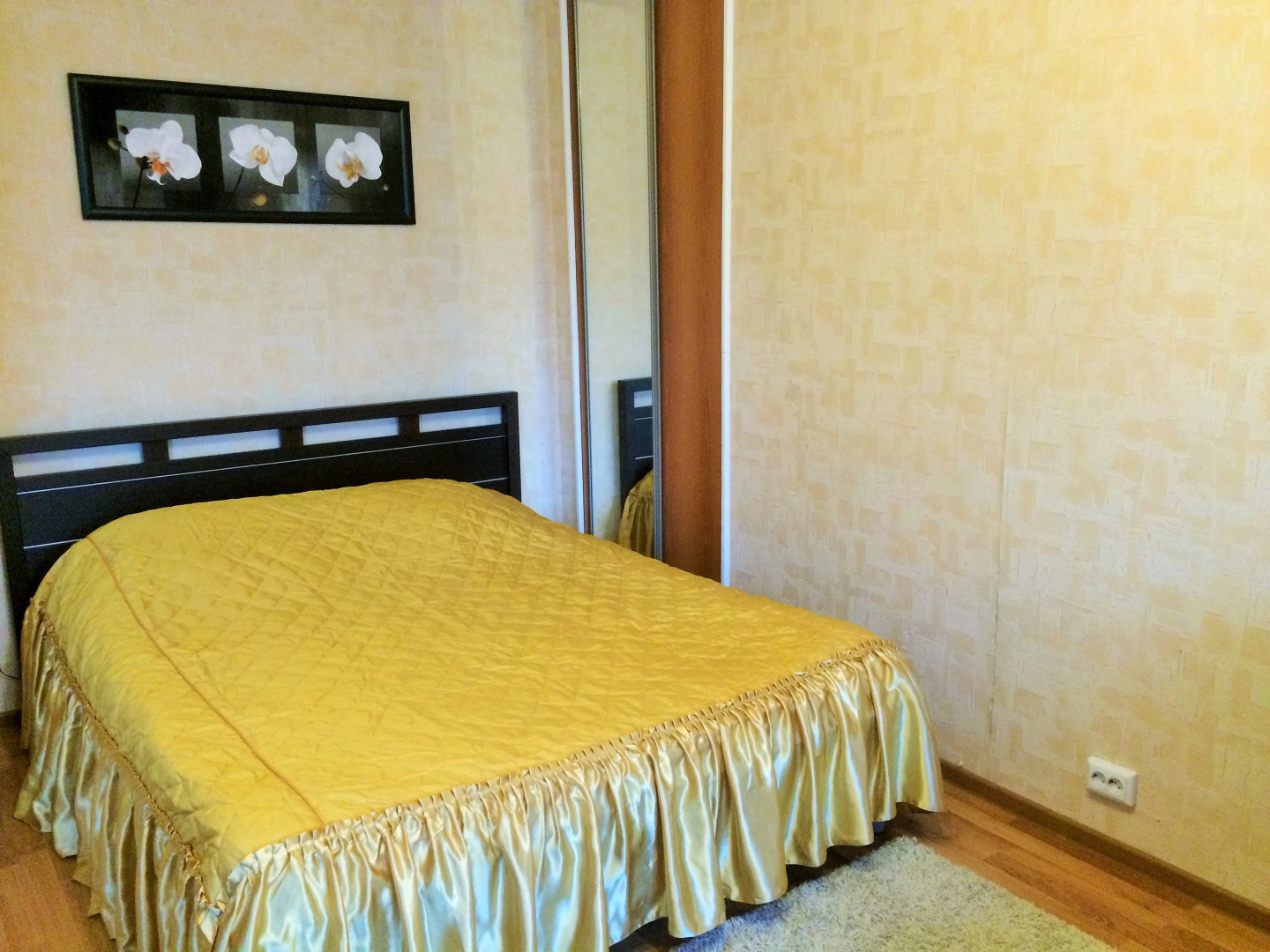 Апартаменты Ленина 10