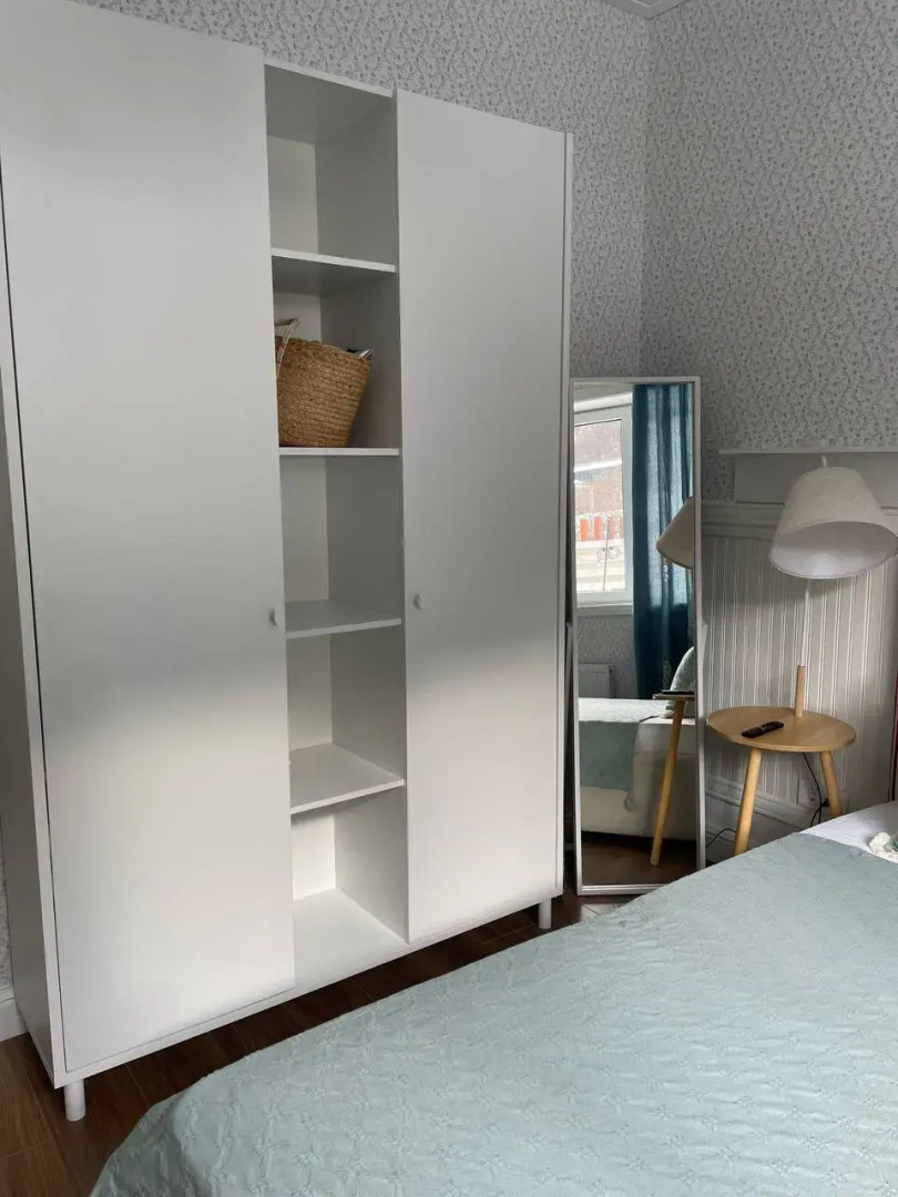 Частный дом с Бассейном у Леса