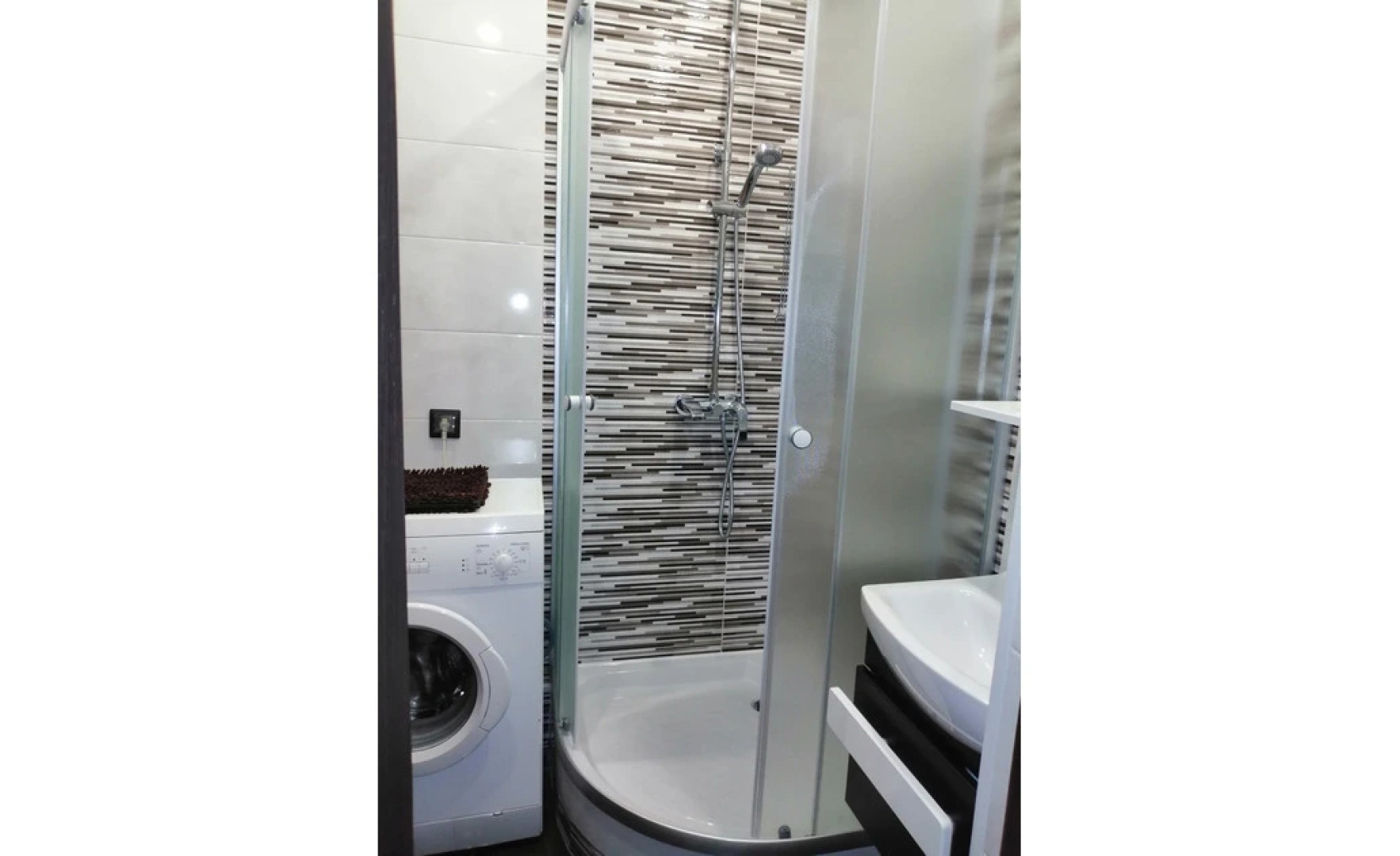 Апартаменты Семпл на Старовского 30