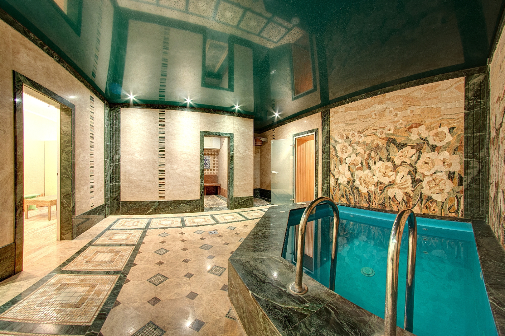 Отель Лаванда Кантри Клаб