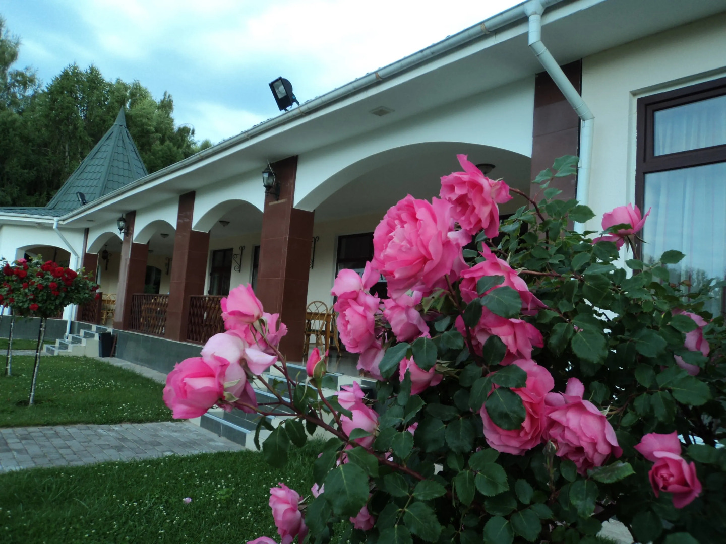 Отель Радуга