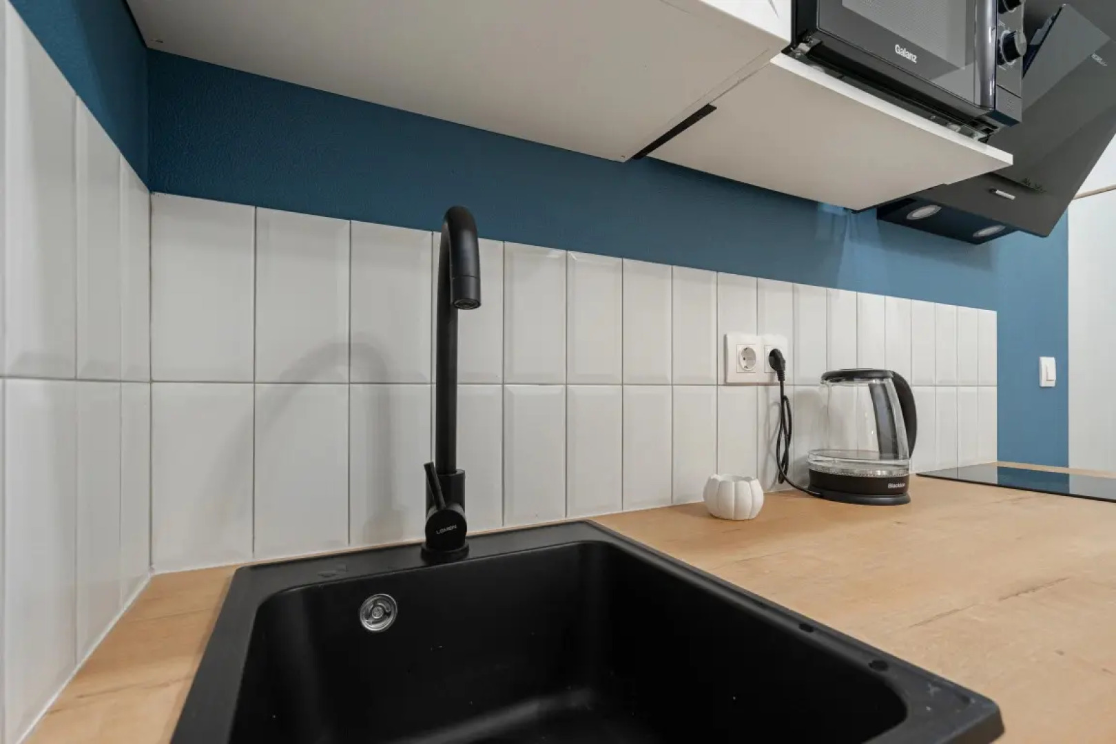 Апартаменты 1 на Студенческой 30