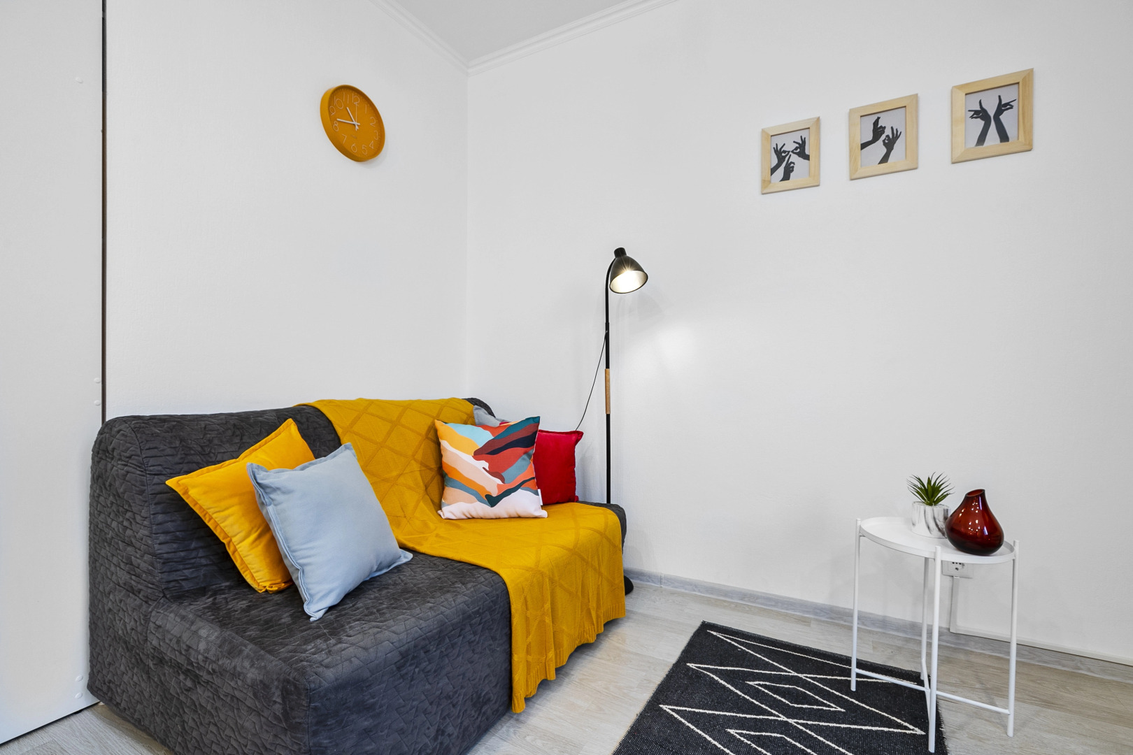 Great view 2-rooms Apartment 2 Min Walk to Raykin Plaza 2