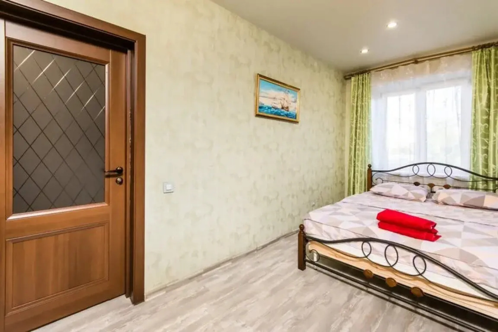 Апартаменты у ЖД Вокзала