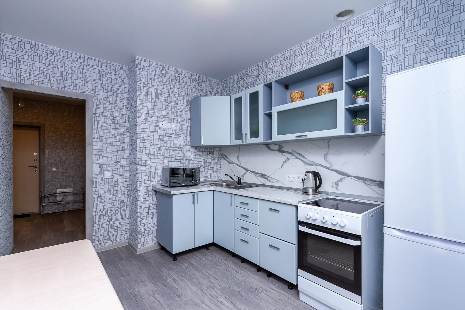 Апартаменты Фрунзе 20 этаж 12