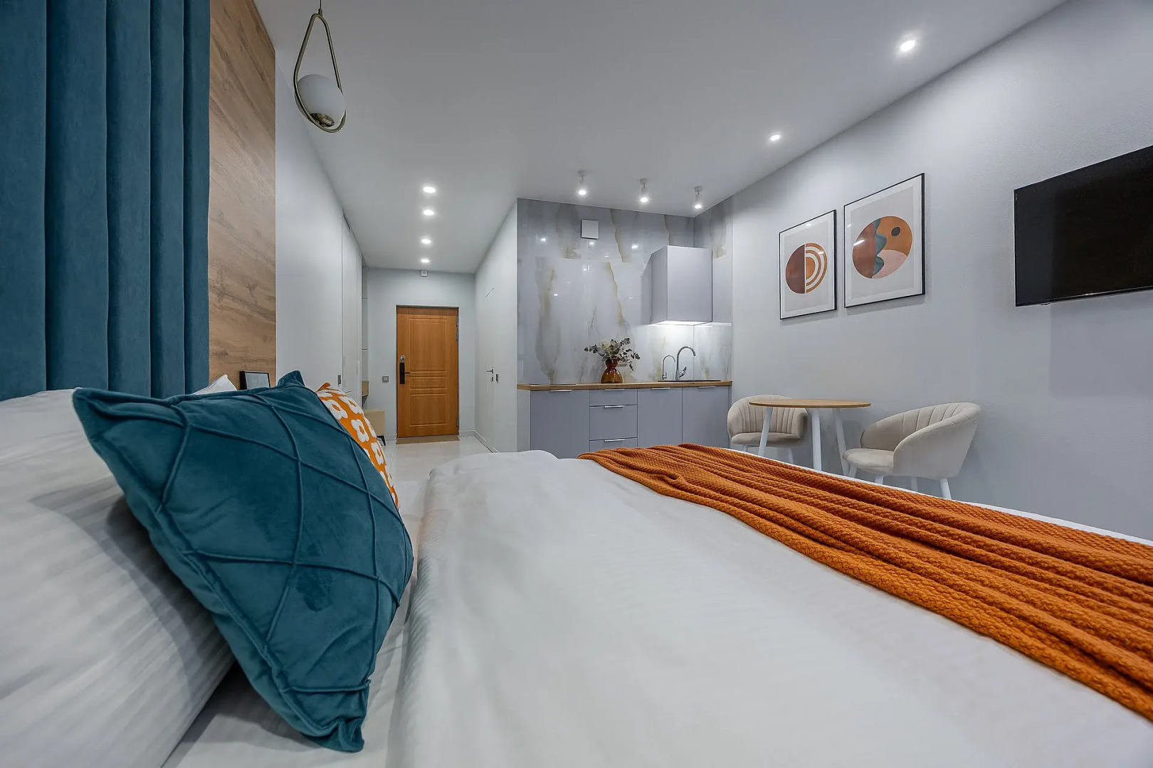 Апартаменты на Славянской 35/1 в Центре города Сова-Дом