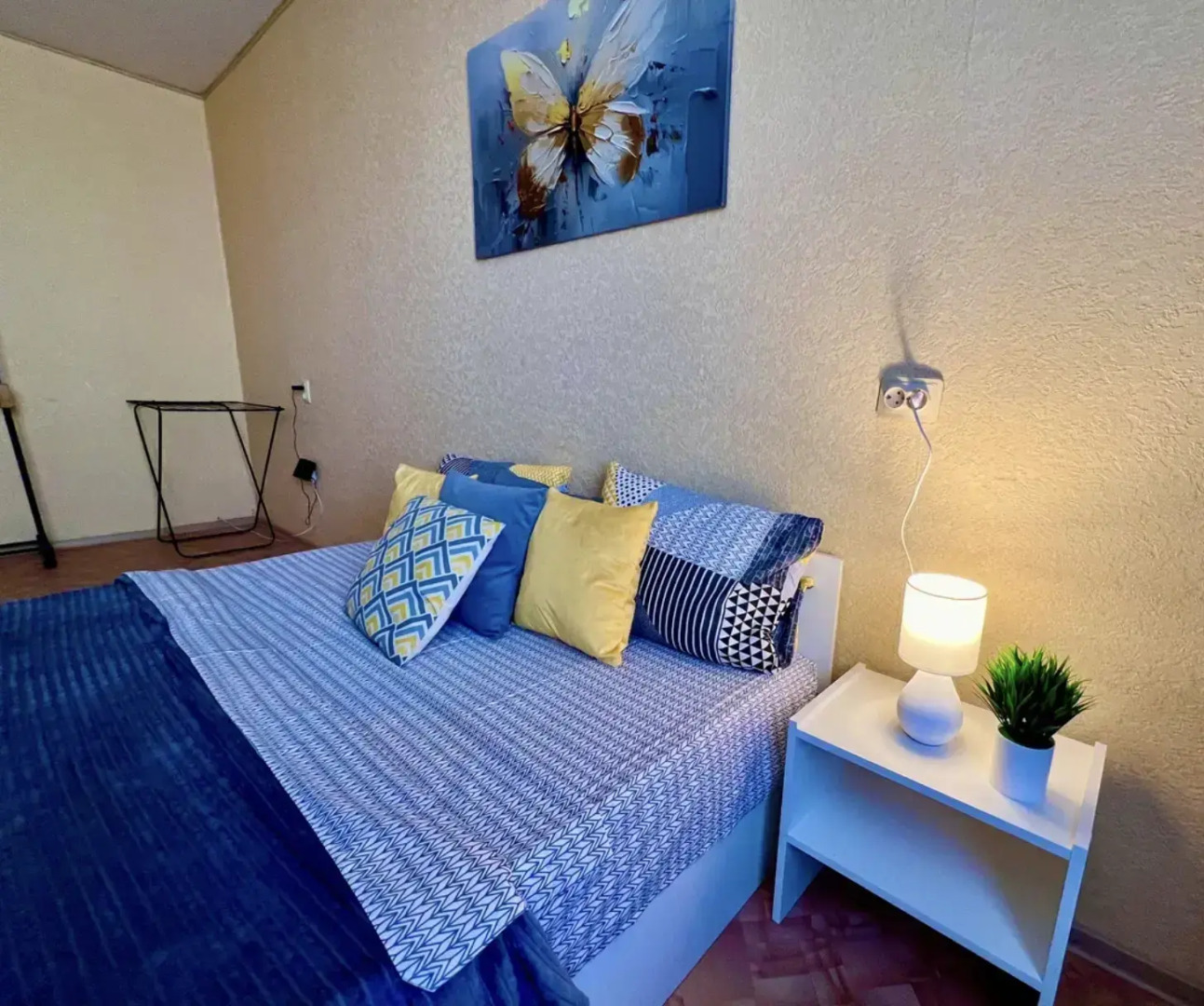 Апартаменты Юности 37