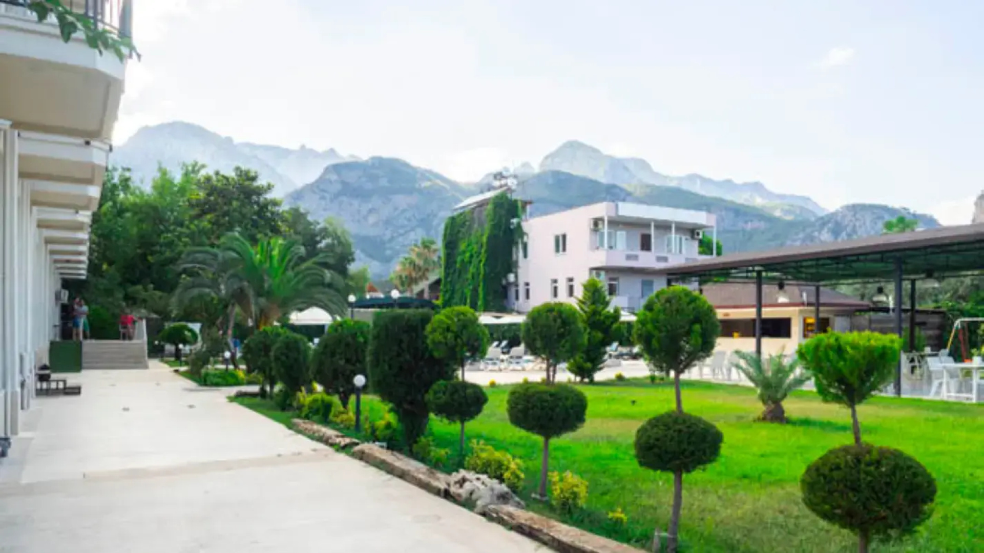 Tal Beach Hotel