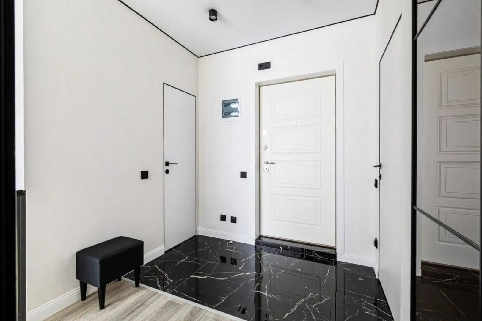 Квартира Стильная 2-к в ЖК Бизнес-класса "SavinHouse" в 5 минутах от Аквапарка Ривьера