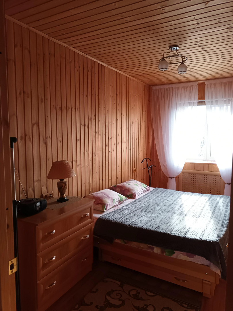 Квартира Трёхкомнатная на Линейной 31