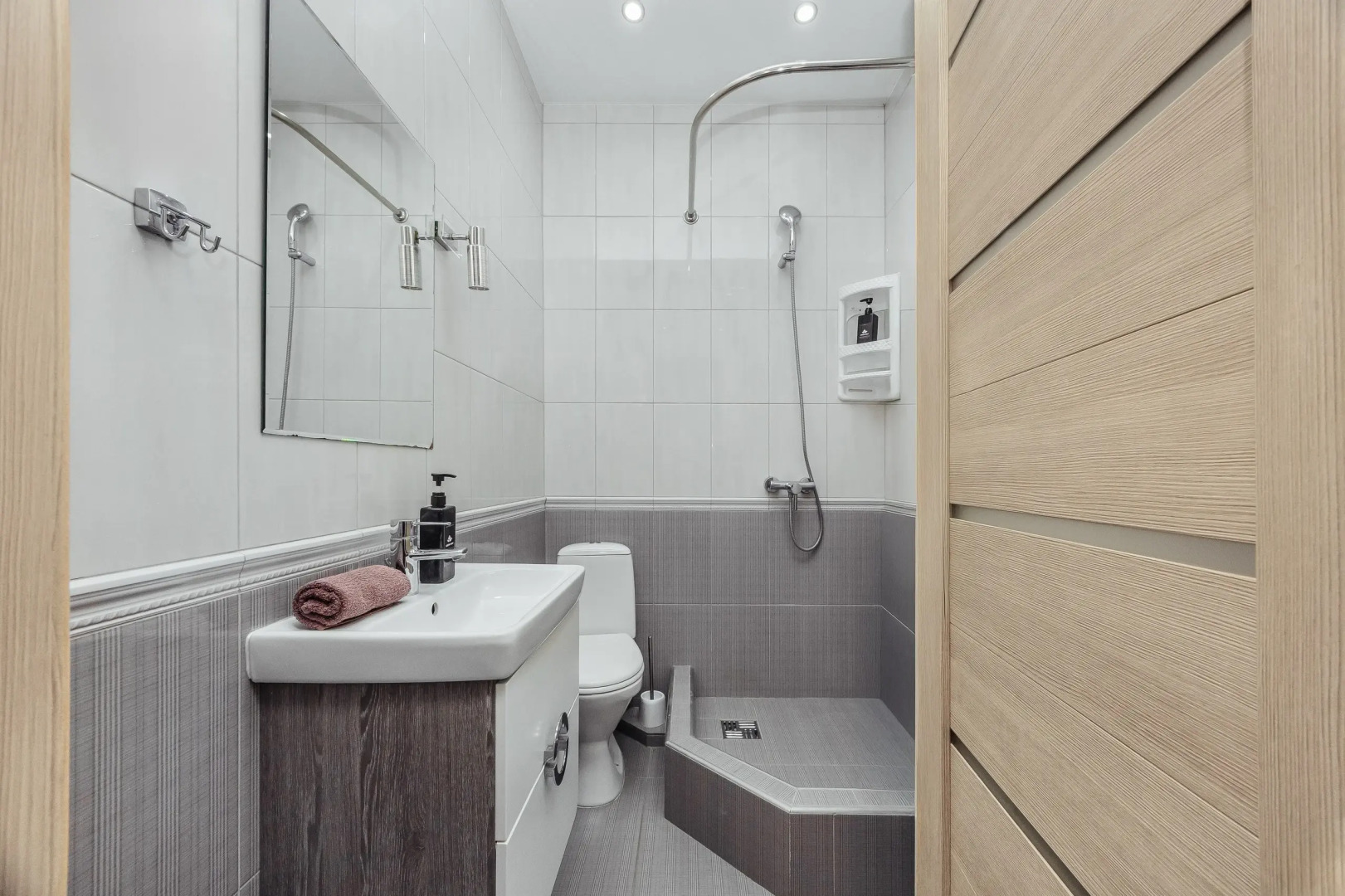 Апартаменты семейные у пляжа с подогреваемым бассейном