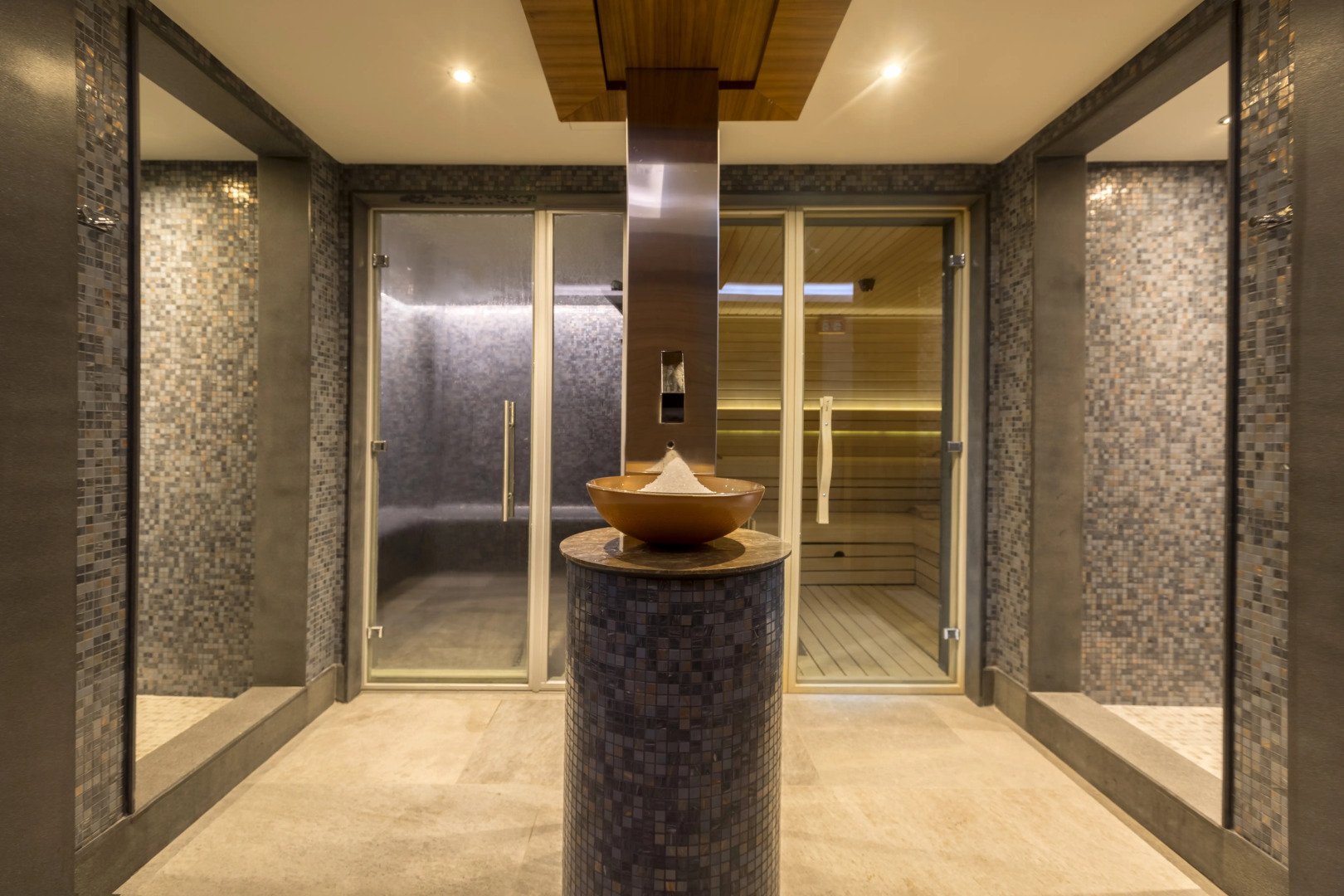 Golden Tulip Istanbul Bayrampasa