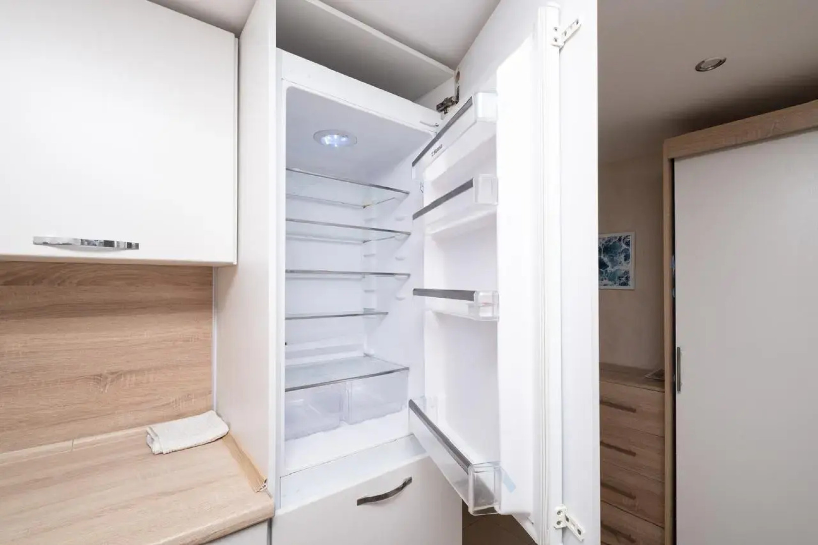 Апартаменты Двухуровневая студия на Роторной