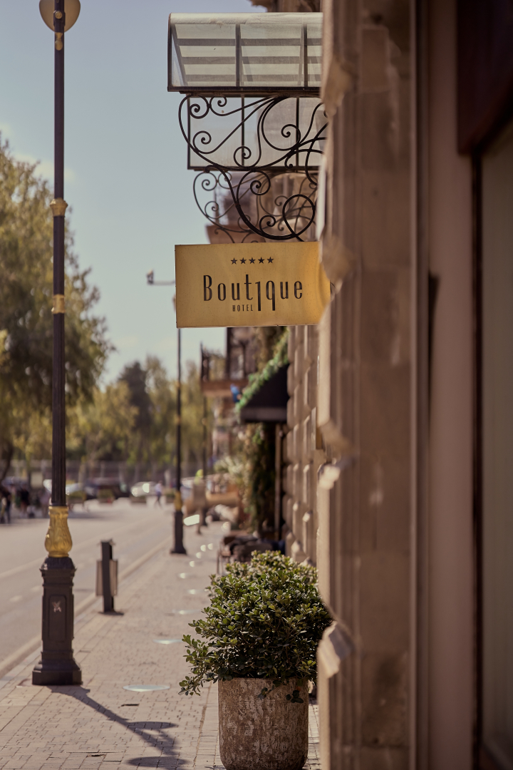 Boutique 19 Hotel