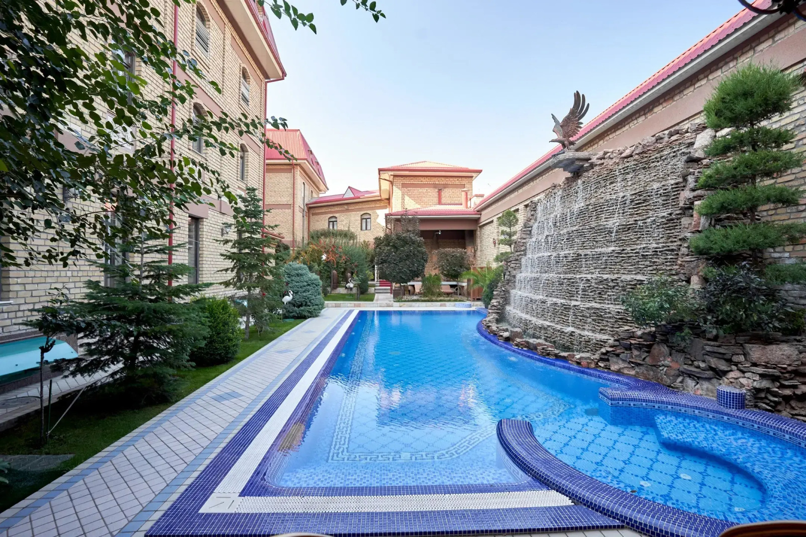 Отель Rakat Plaza