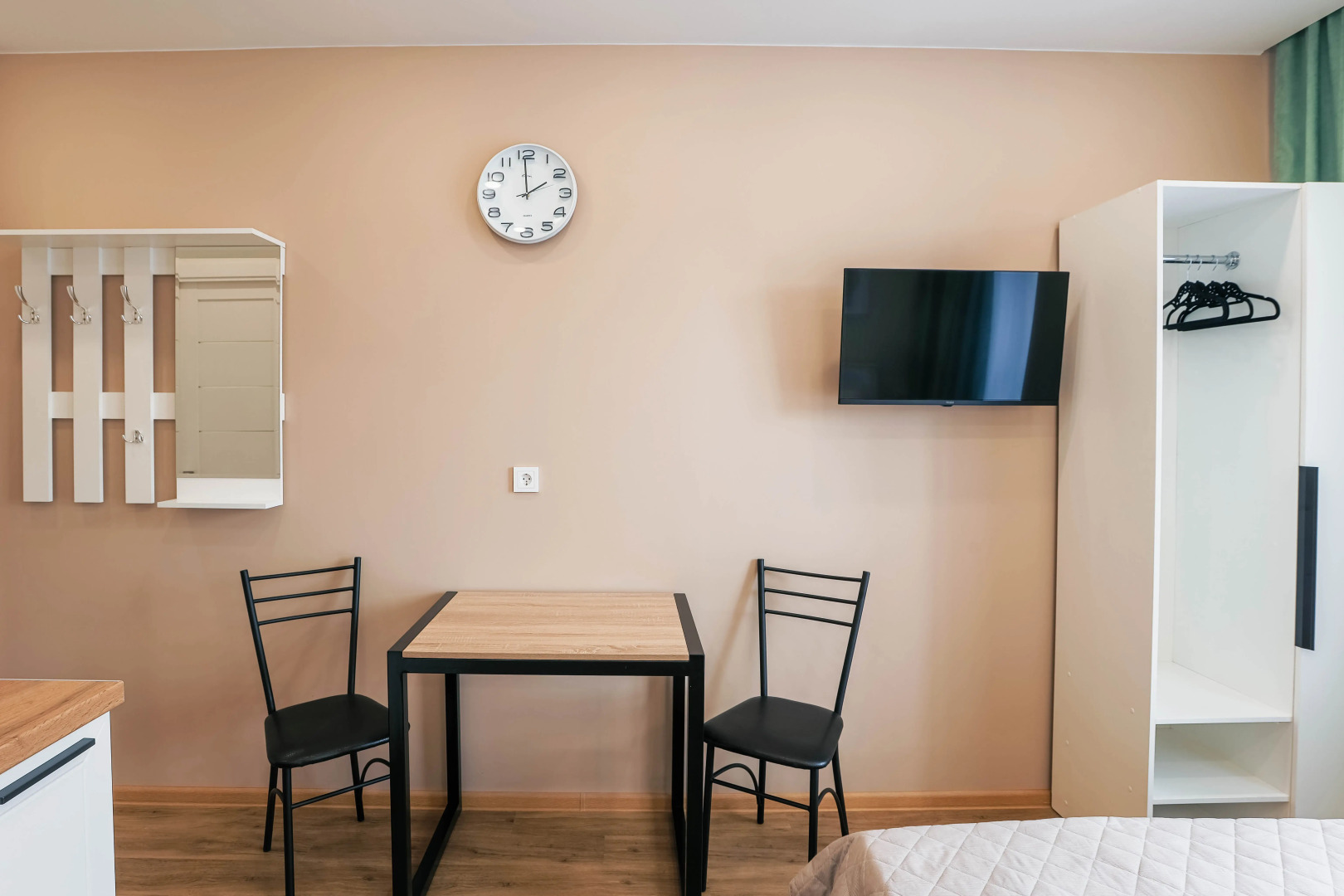 Апартаменты Луна рядом с Политехом на 2 гостя