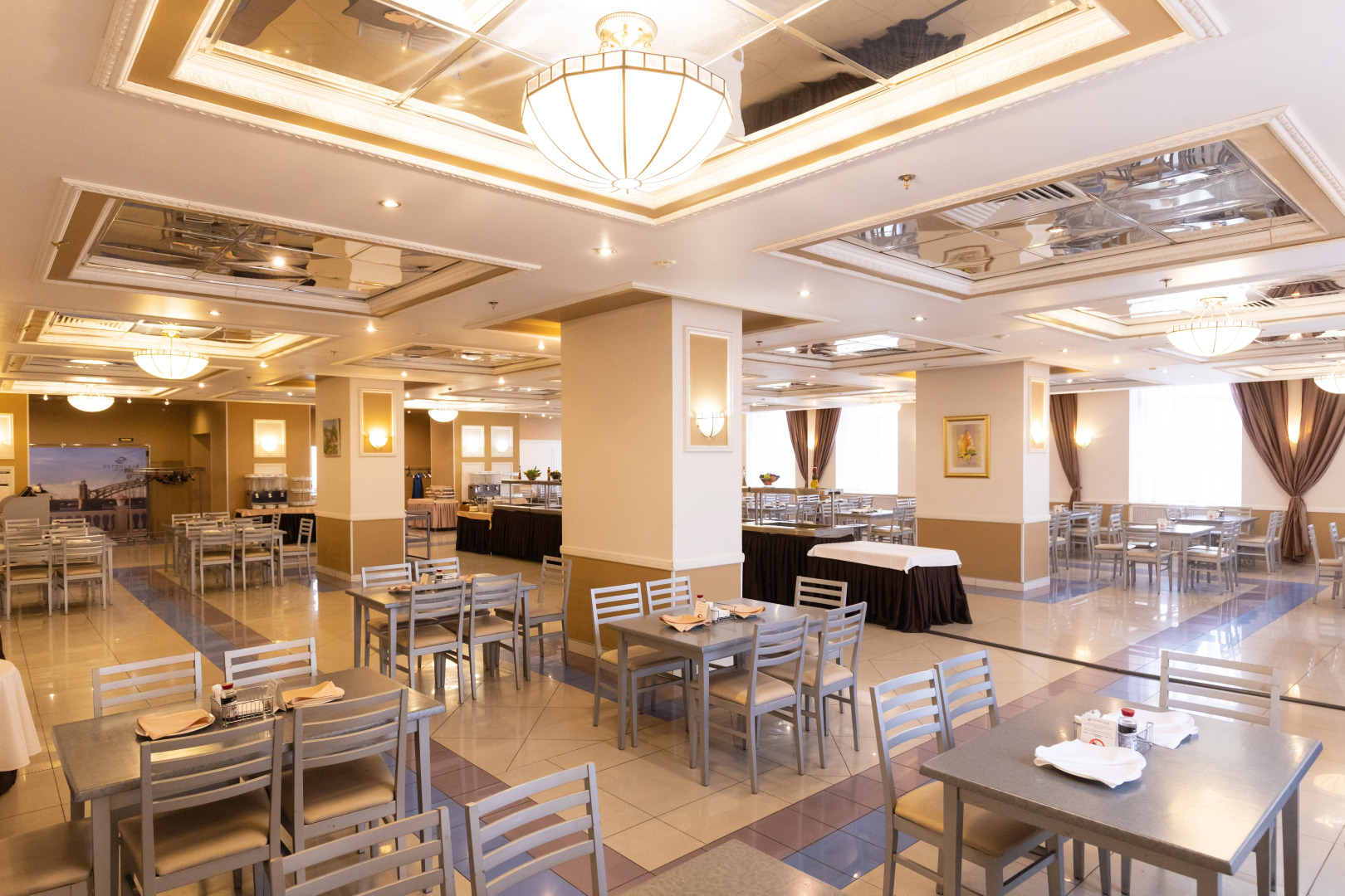 Гостиница Охтинская