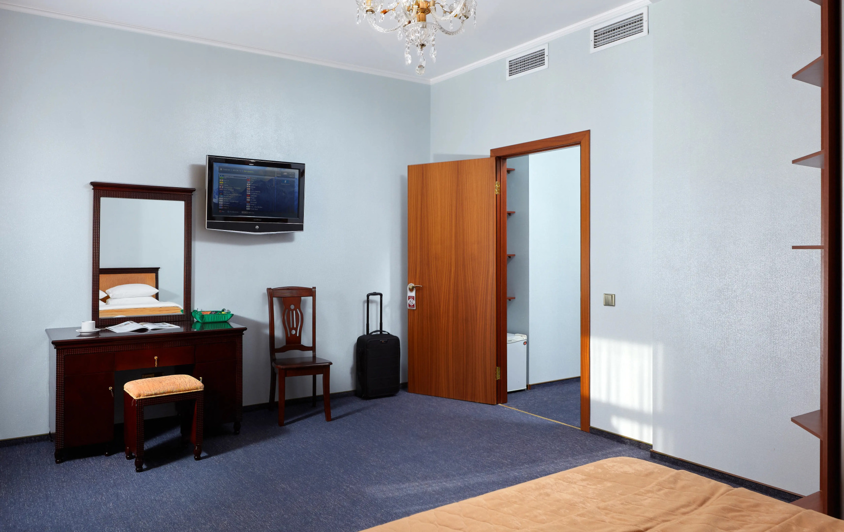 Tes-Hotel Resort & Spa