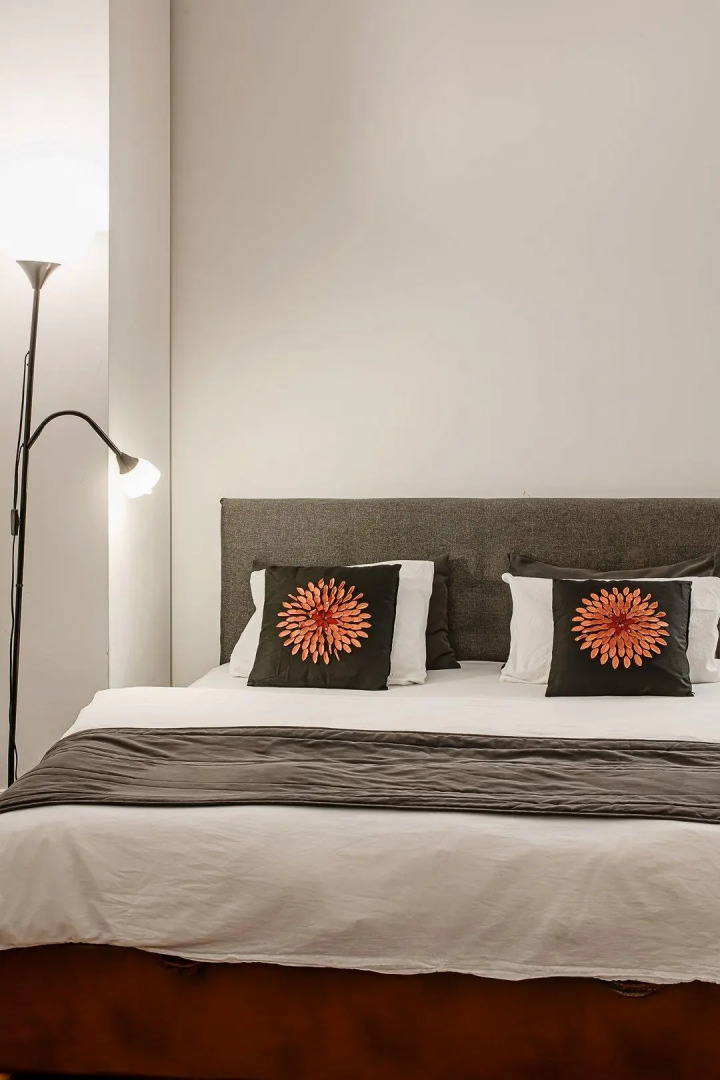 Апартаменты Стильная Студия в Башне Комплекса Ворота в Город