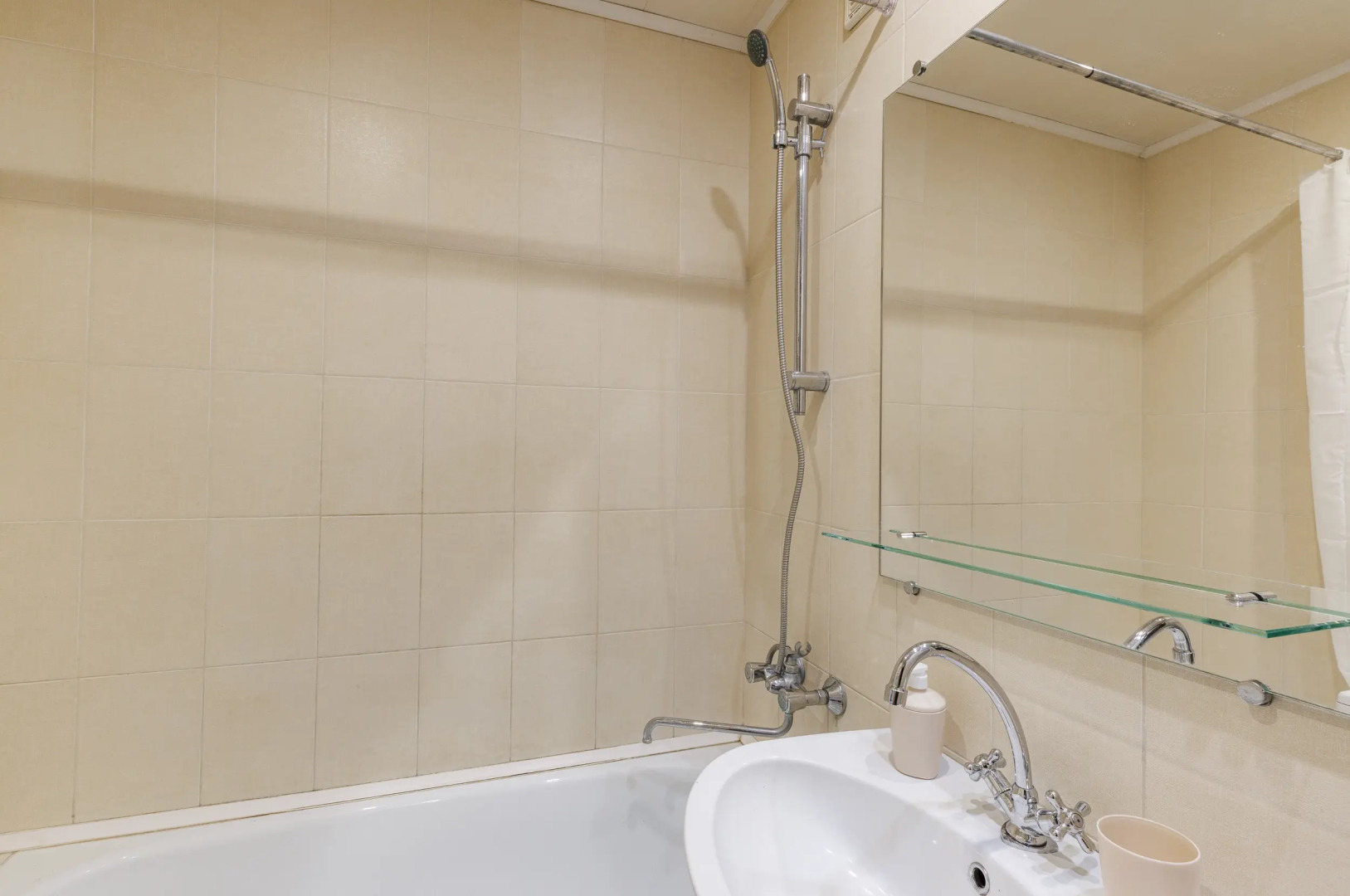 Квартира на Мезенцева