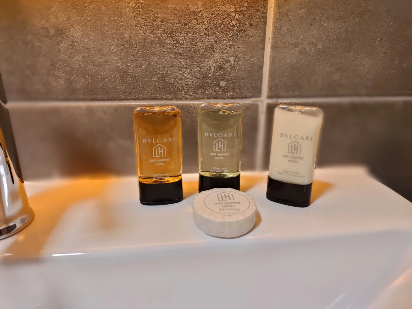 Отель Loft Airport