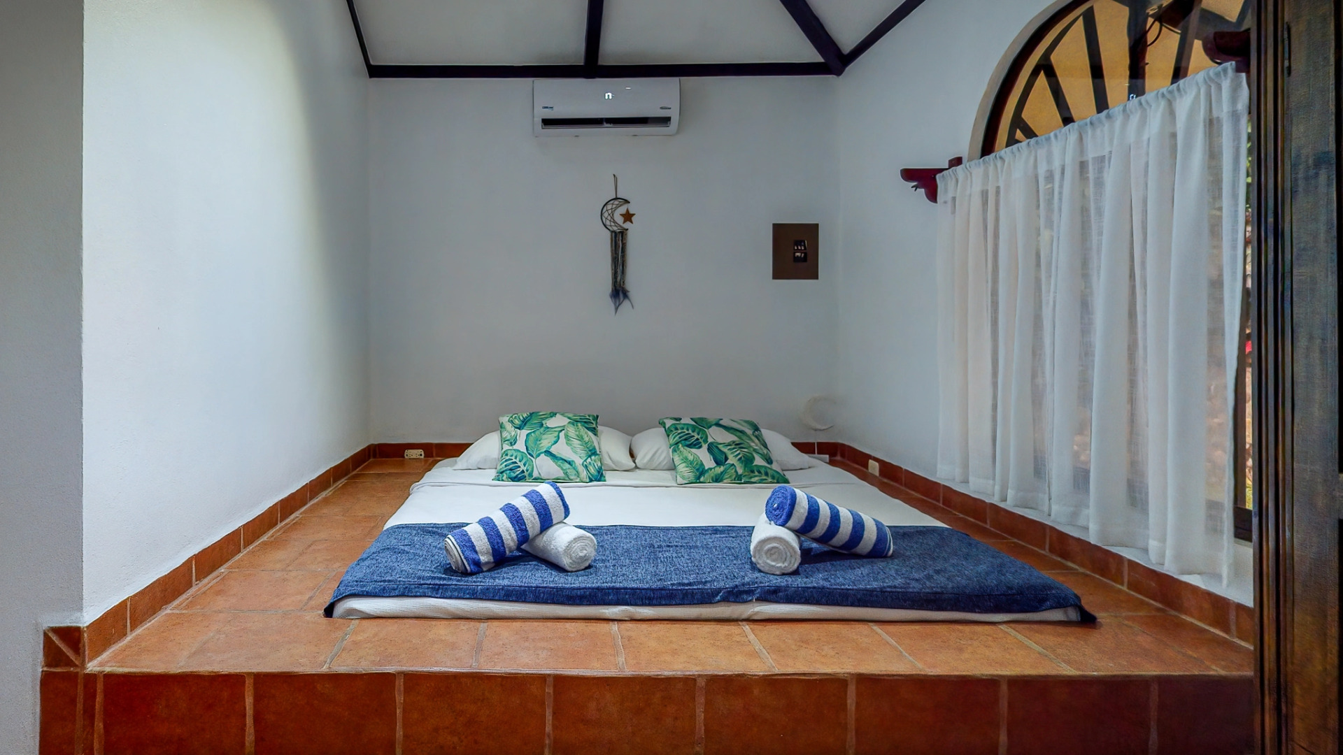 Апарт-отель The Scarlet Villas