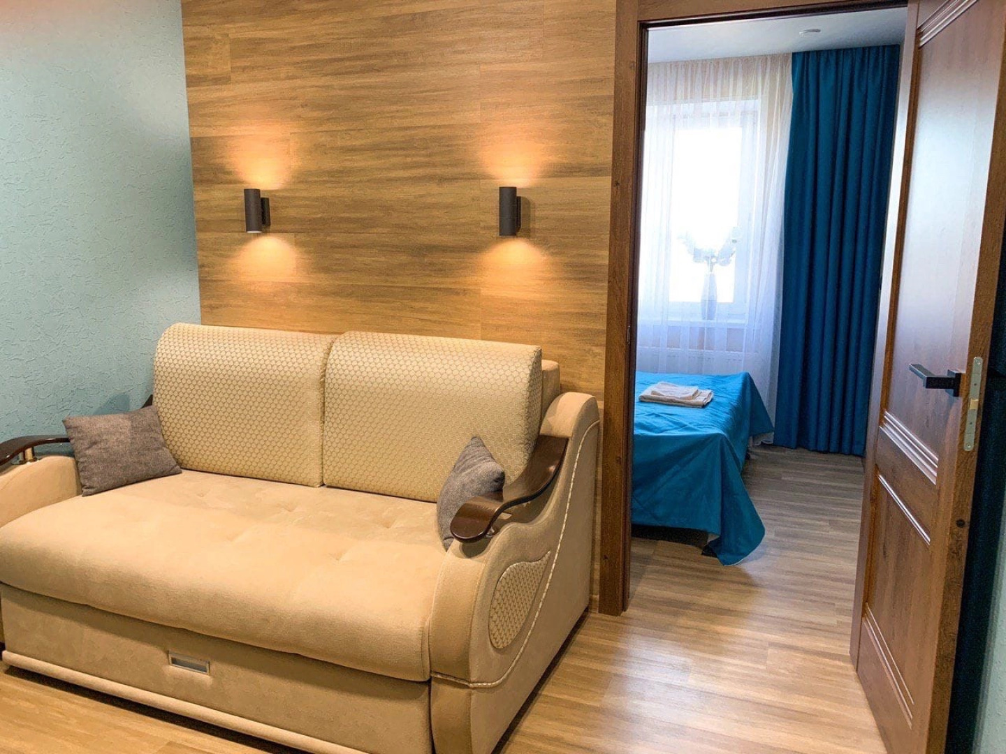 Апартаменты 103/2