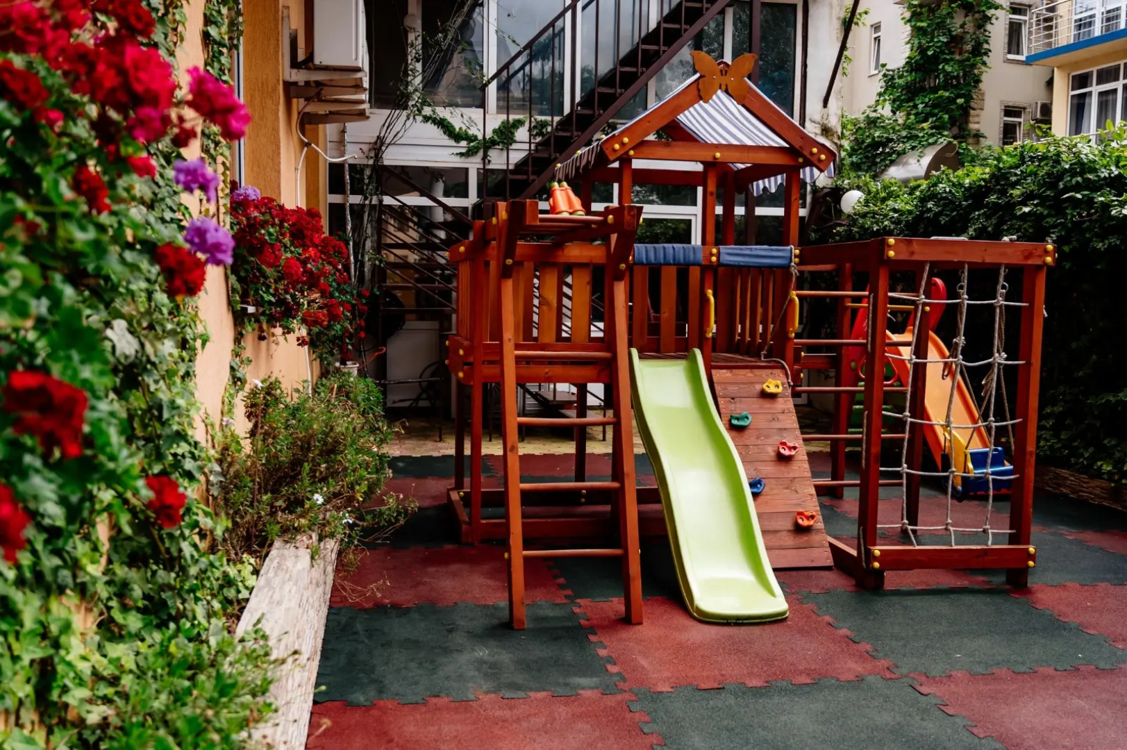 Отель Мандарин