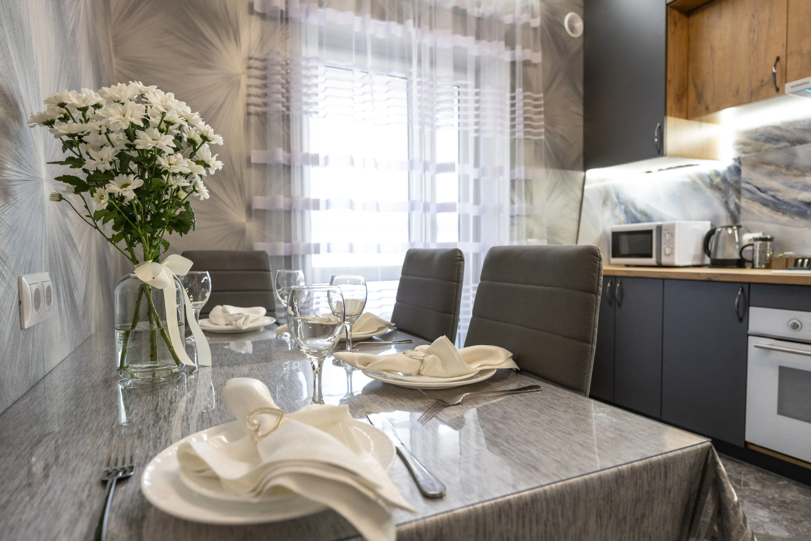 Квартира LovelyHome39 у Парка Кроне