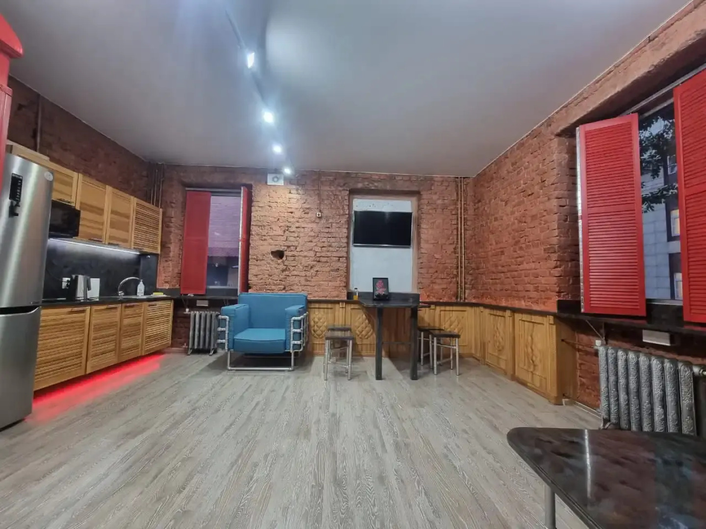 Квартира в центре Иркутска  у стадиона Труд