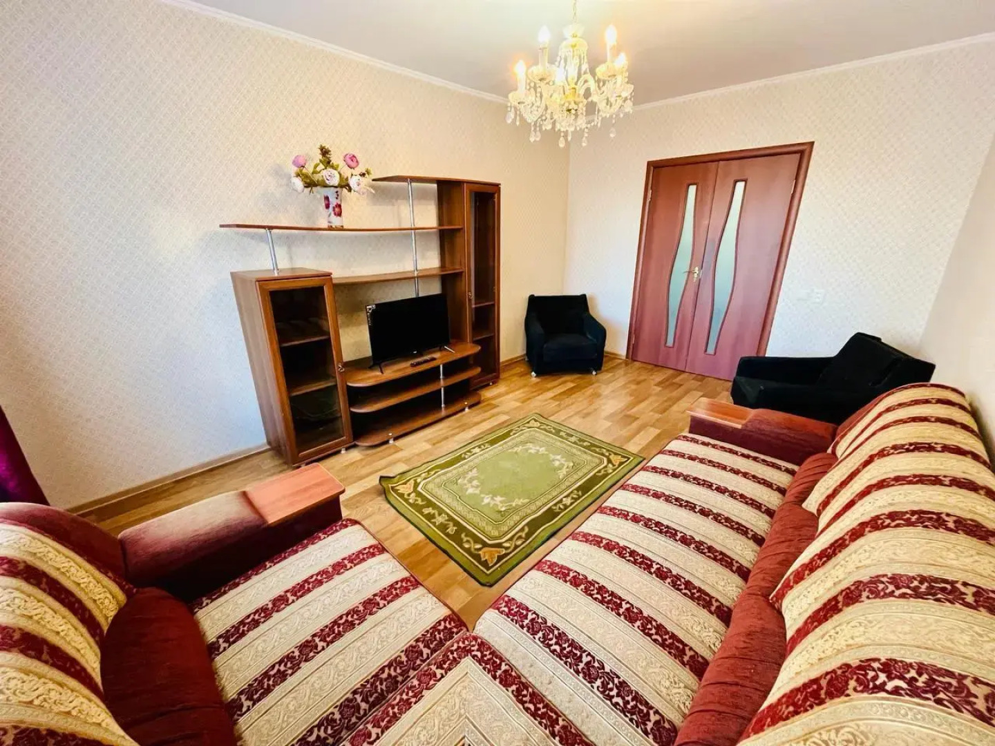 Апартаменты Назарбаева 11