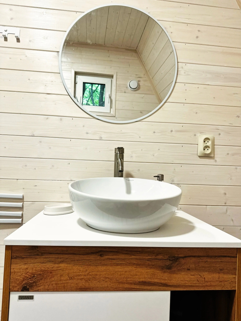 Частный дом с камином