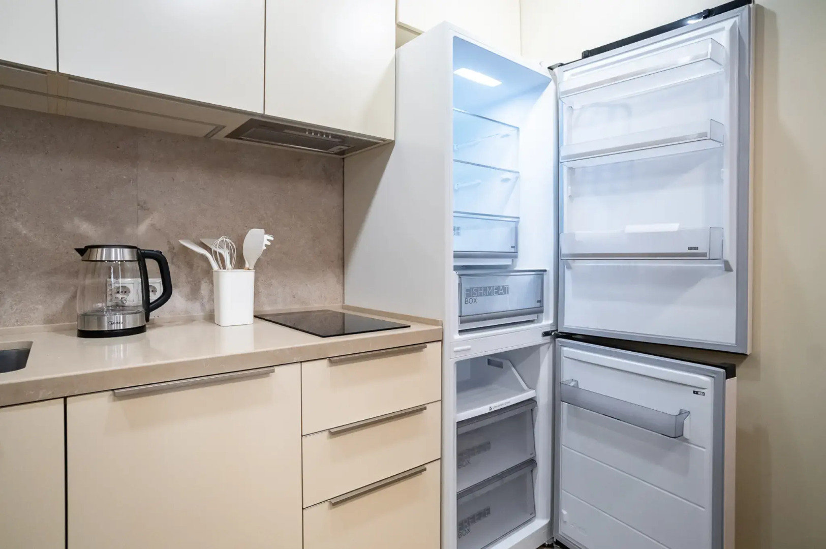 Апартаменты Red Apartments Арт Лайт Сити Миккельсен