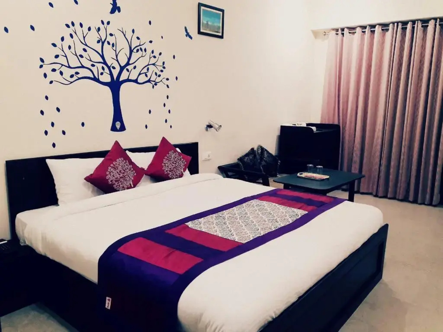 Отель Avlokan - A Budget Hotel in Nainital