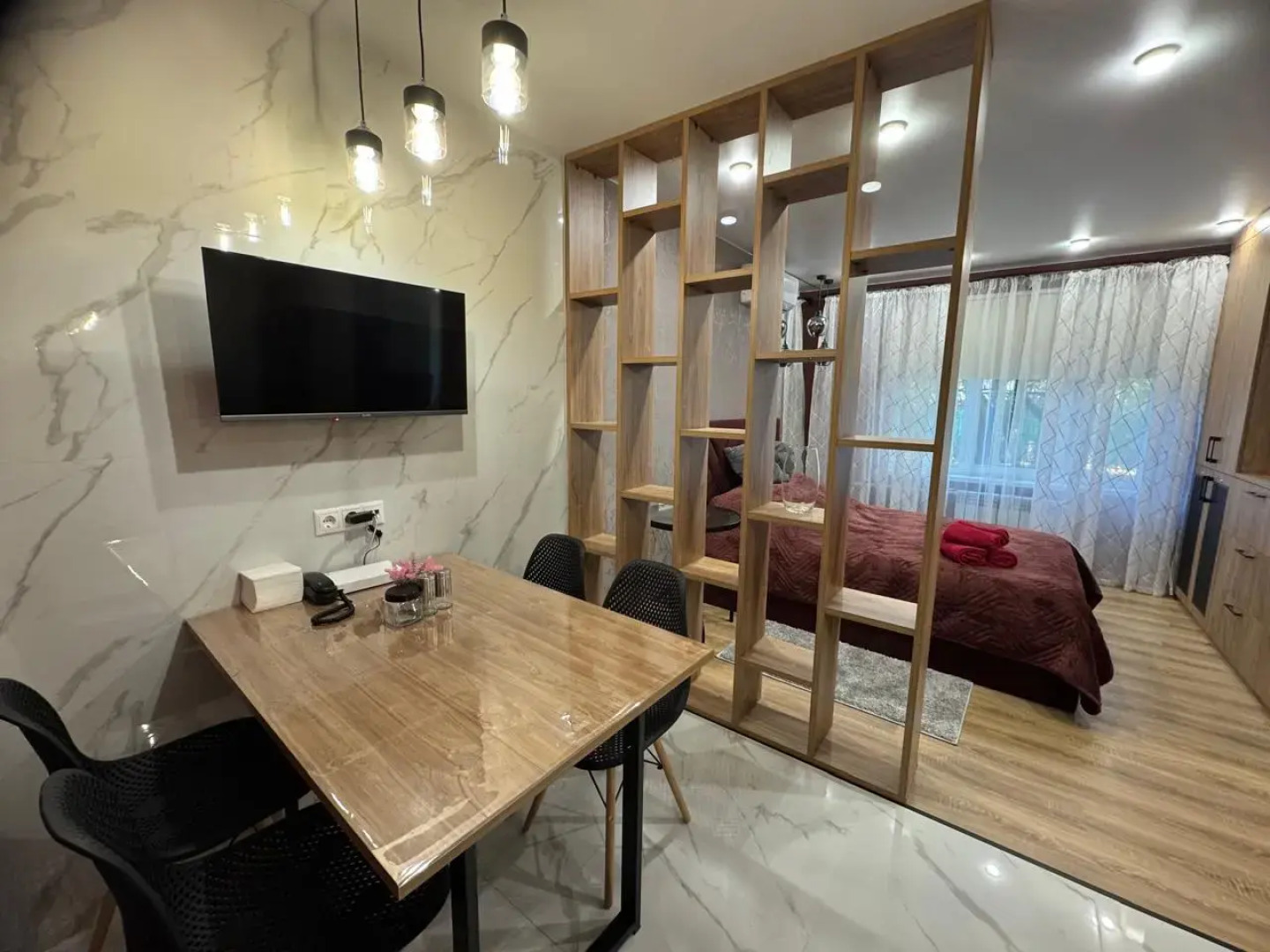 Квартира SvoyLux-2(красная)