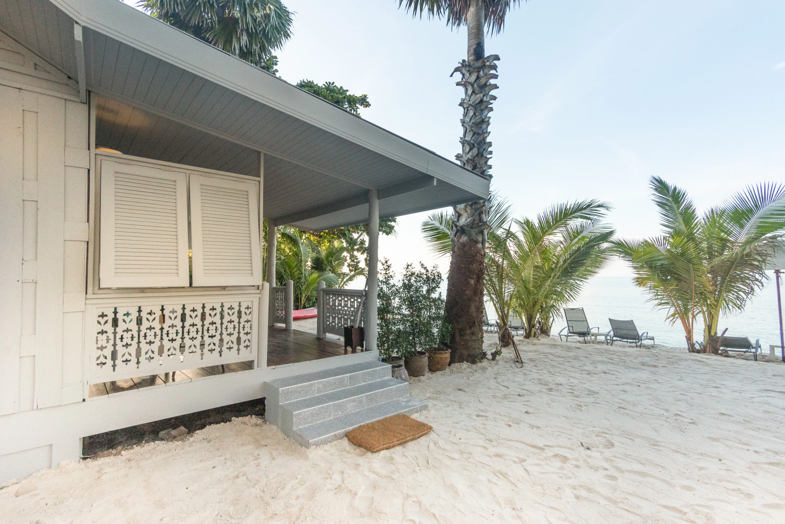 Курортный отель Paradise Beach Resort by Variety Hotels