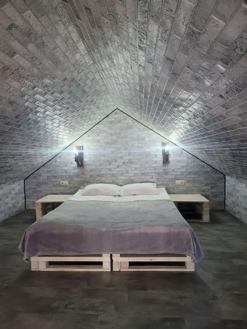 Апартаменты Двухуровневые апартаменты около музея ангелов