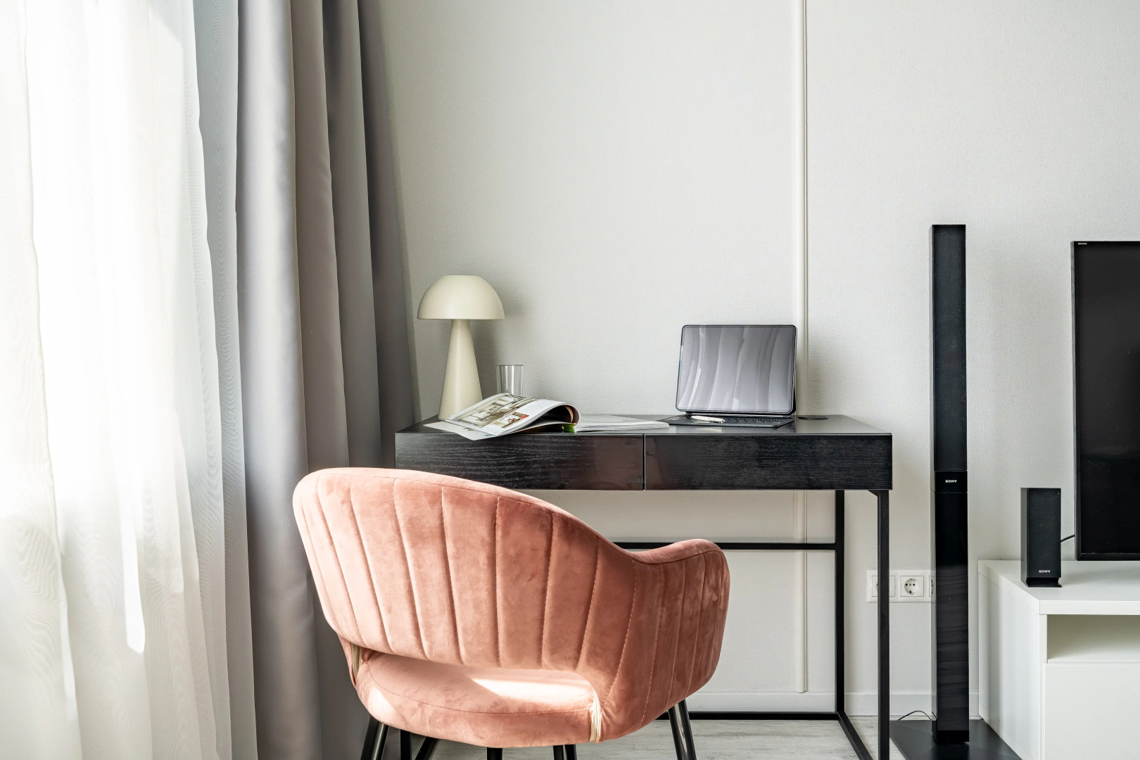 Квартира Antic на Кременчугской Satin Home