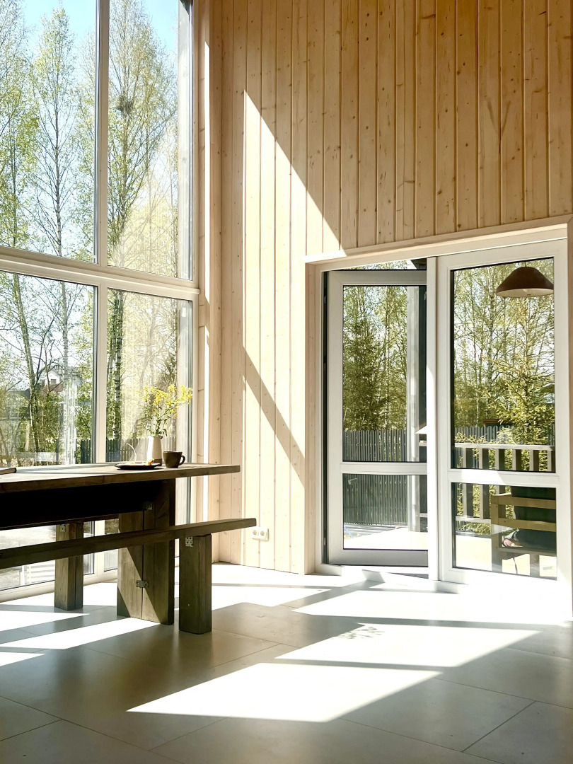 Частный дом Уютный просторный дом с панарамными окнами в березовой роще