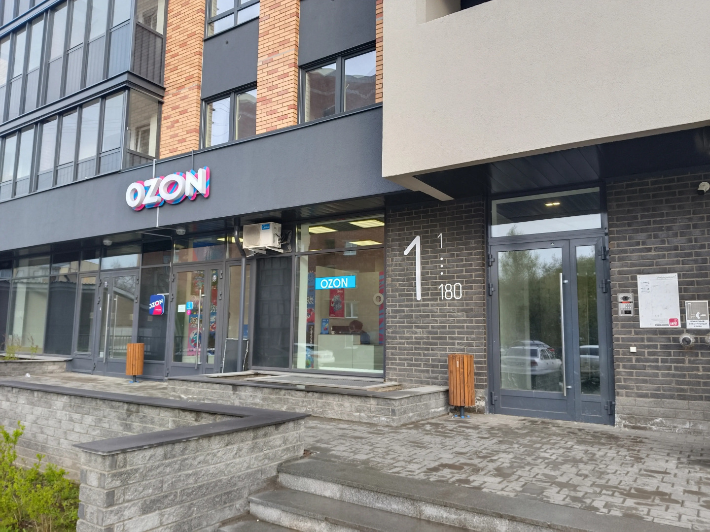 Апартаменты двухкомнатные КЛАССА ЛЮКС в центре Ижевска