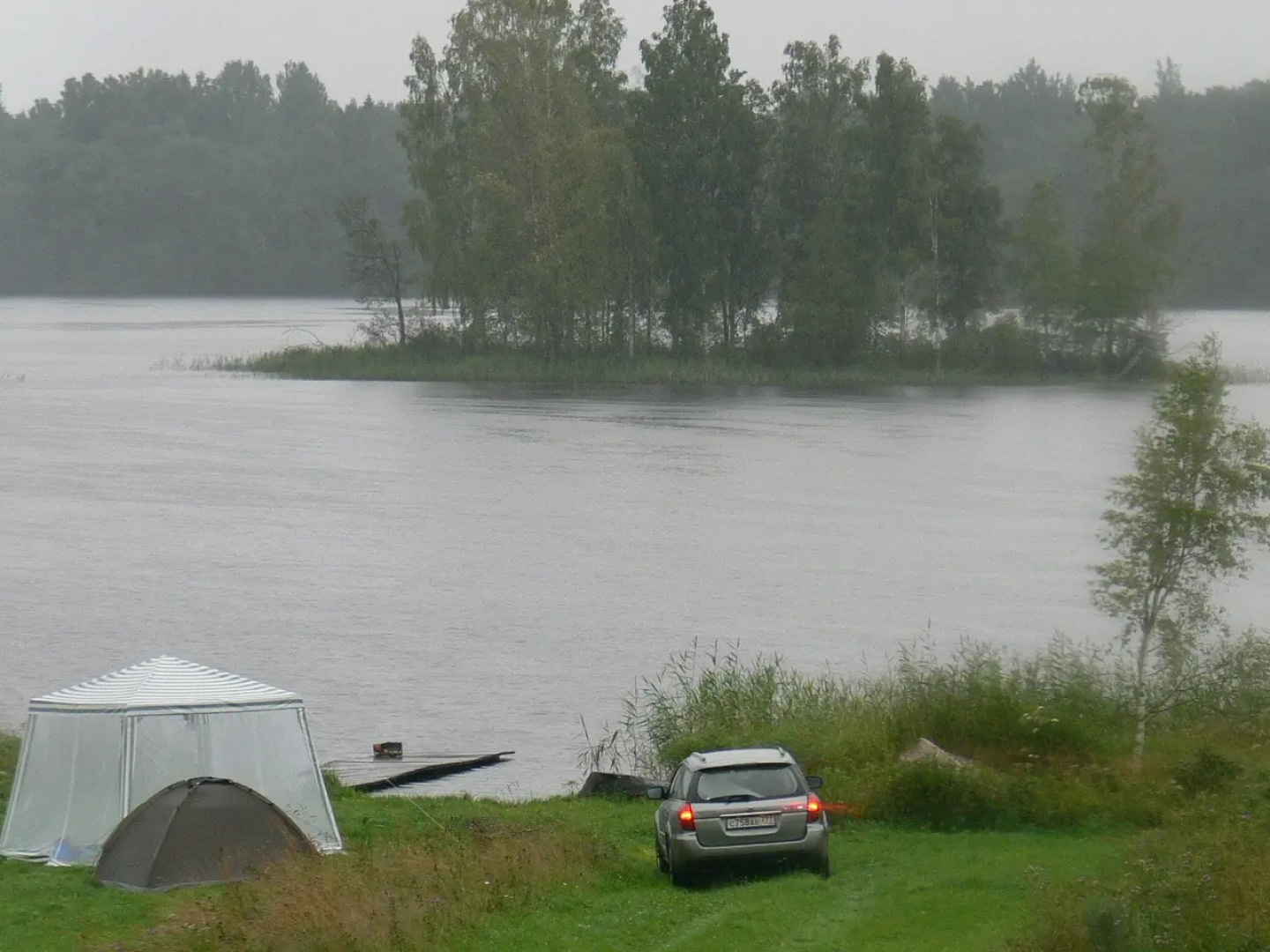 Кемпинг International Camp club Bereg Best Beach Stylish Coastline Ukleyno Lake National Park Valdai