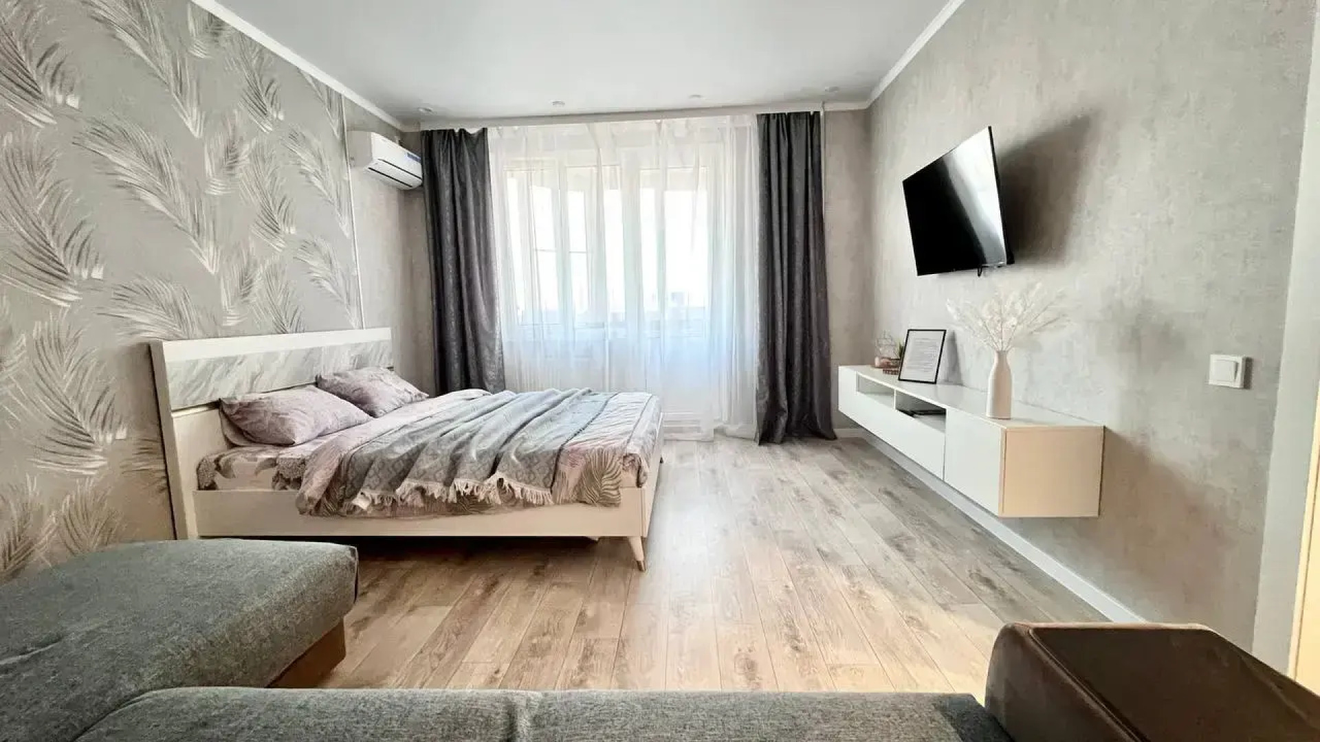 Апартаменты Люкс на Индустриальной 22