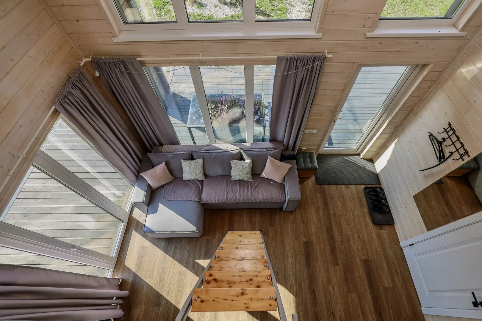 Частный дом Барн Хаус возле горнолыжного курорта Чекерил Уютно Ижевск