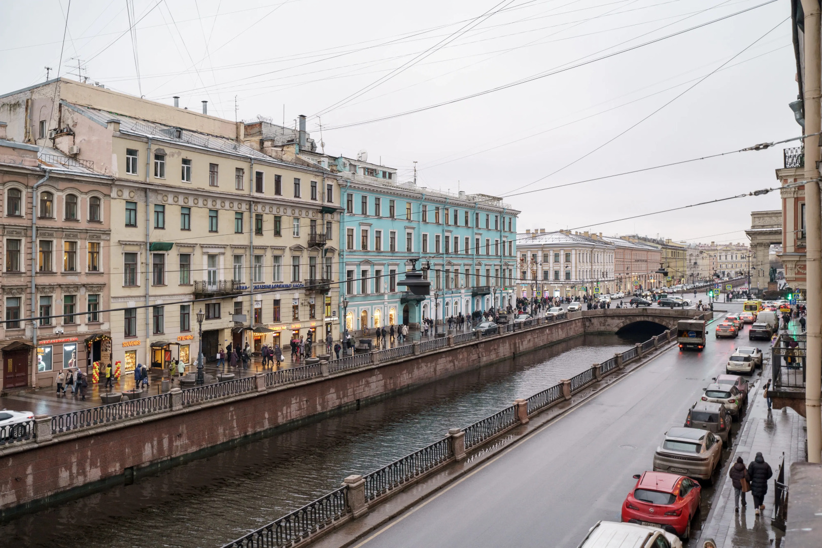 Апартаменты с видом на канал Грибоедова у Невского проспекта