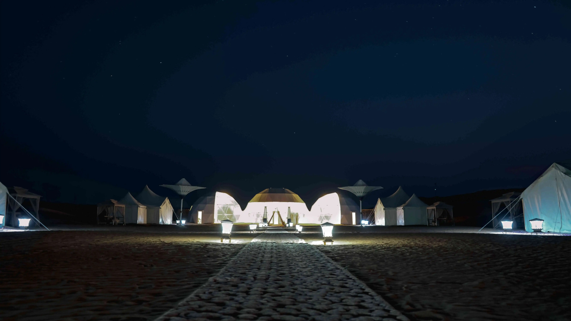 Отель Luxury Desert Camp