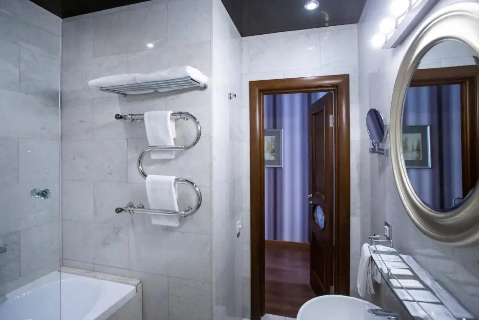 Отель Мартин